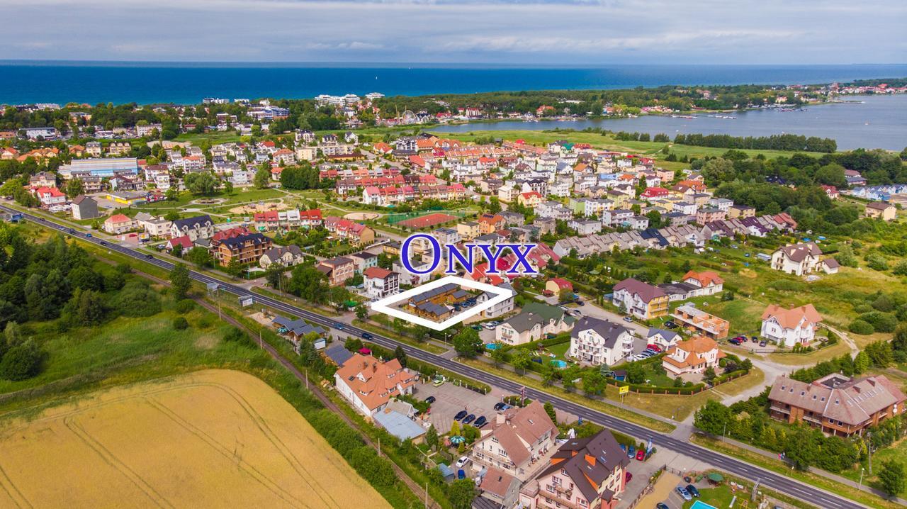 Отель Onyx Мельно Экстерьер фото